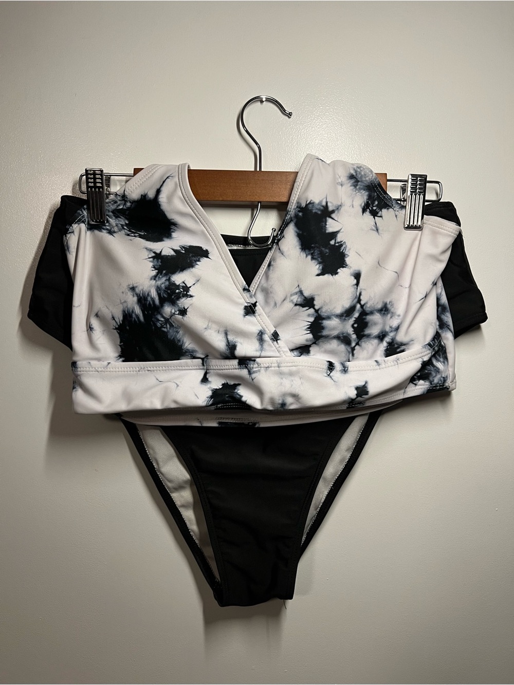 SHEIN CURVE- Black & White Tie-Dye Bikini Set - High Waisted